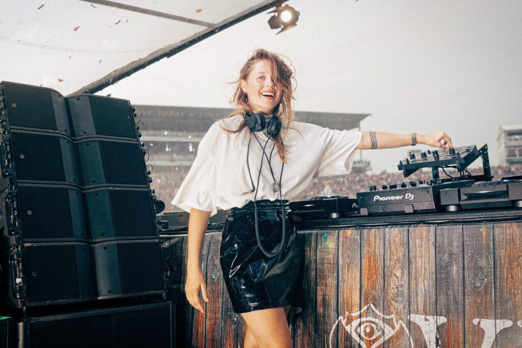 Revive el DJ set de Charlotte de Witte en Tomorrowland 2022